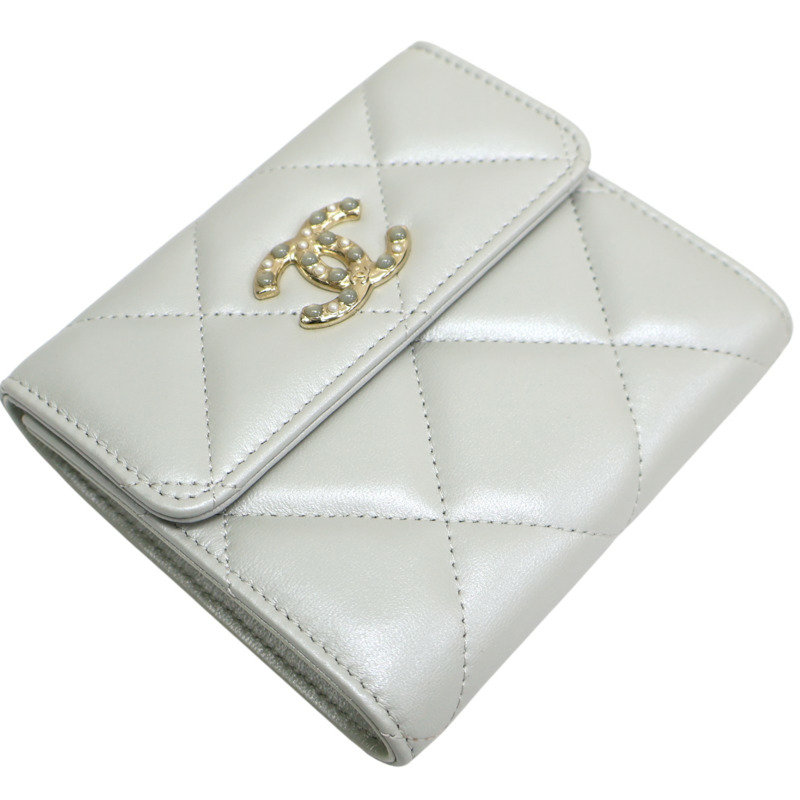 銀色 菱格紋 羊皮 扣式 短夾【CHANEL 香奈兒】-2