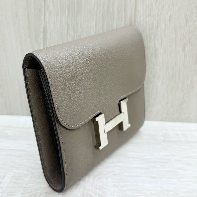HERMES大象灰EPSOM銀釦兩折康康短夾-16