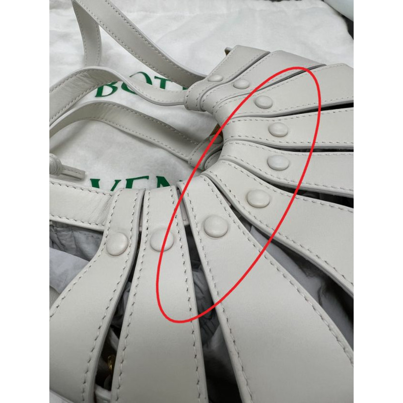 【包稅】BOTTEGA VENETA 翻新白色貝殼包 651819VMAUH9018-1