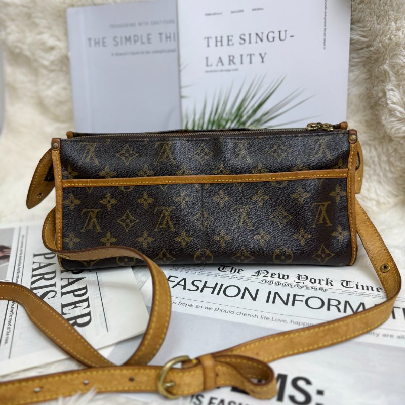 LV Popincourt 棕色 老花 塗層帆布拼牛皮 三角金球 斜挎包-1