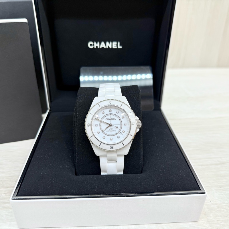 CHANEL白陶瓷12點鑽CALIBER 38MM J12機芯腕錶H5705-1