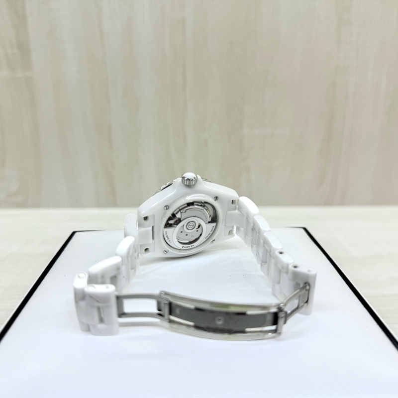 CHANEL白陶瓷12點鑽CALIBER 38MM J12機芯腕錶H5705-5