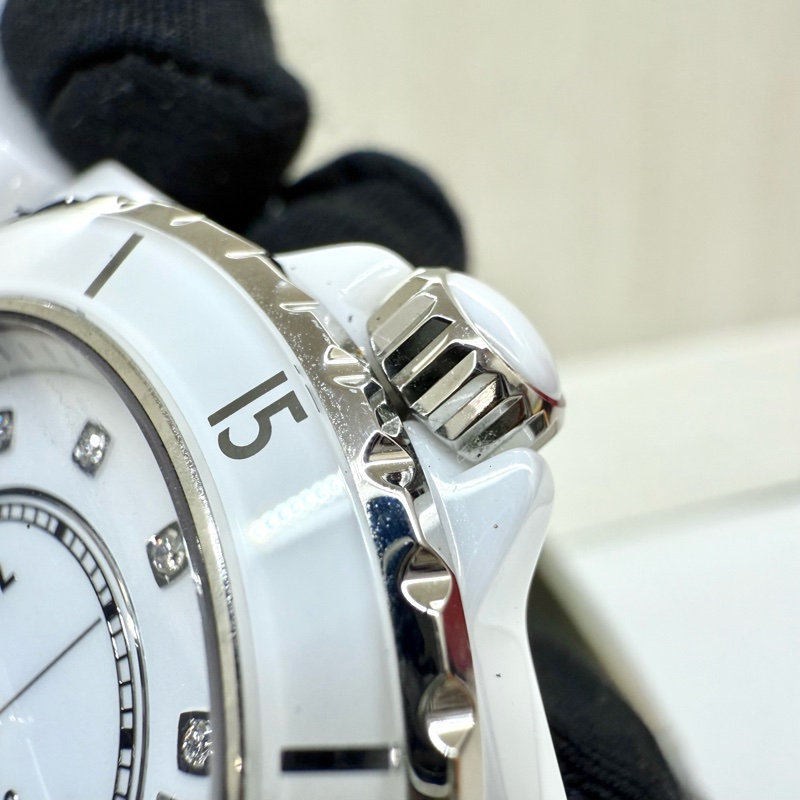 CHANEL白陶瓷12點鑽CALIBER 38MM J12機芯腕錶H5705-13