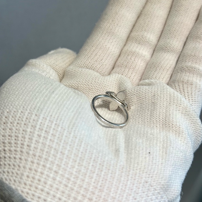 LV Star Blossom18k金滿鑽四葉草戒指 尺寸51-2