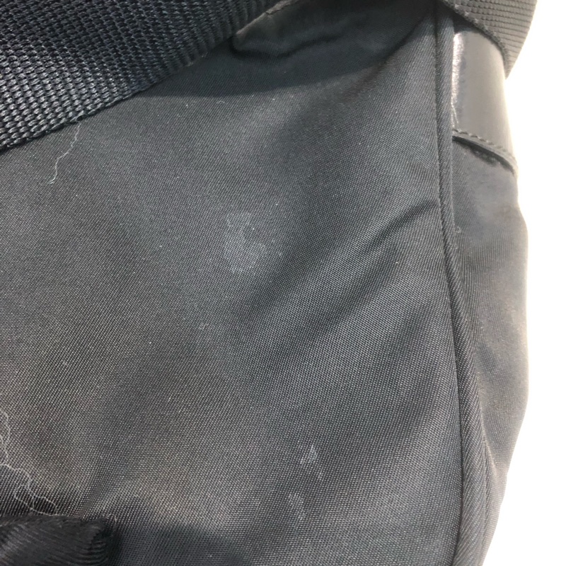 Prada 黑色降落傘料斜孭袋 相機袋 男/女 XC178-11