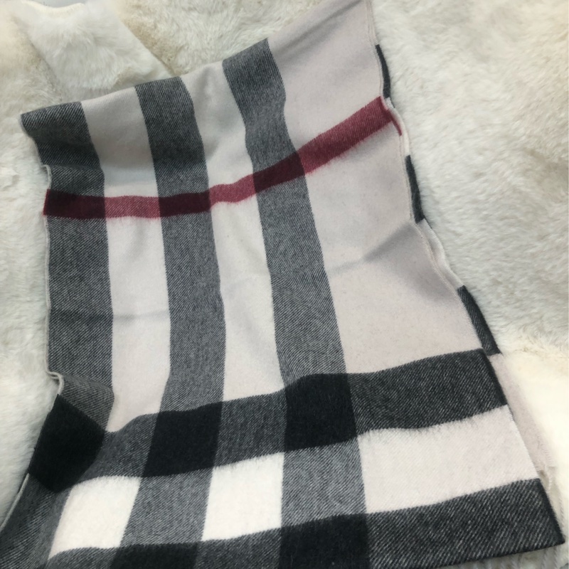 Burberry 米色格仔 100%Cashmere Scarf XC193-7
