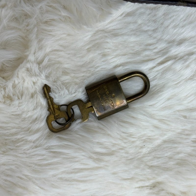 LV TROUVILLE 小號 珍妮包-6