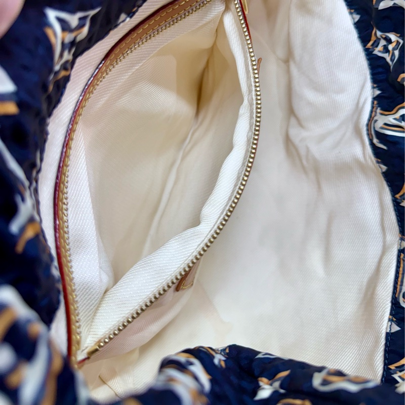 LV M40235 Bulles MM HOBO限量稀有絕版海軍藍郵輪幻影繩結包-38