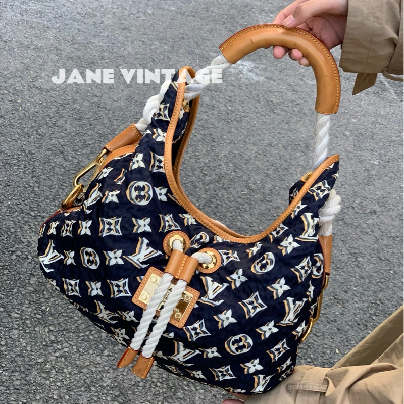 LV M40235 Bulles MM HOBO限量稀有絕版海軍藍郵輪幻影繩結包-43