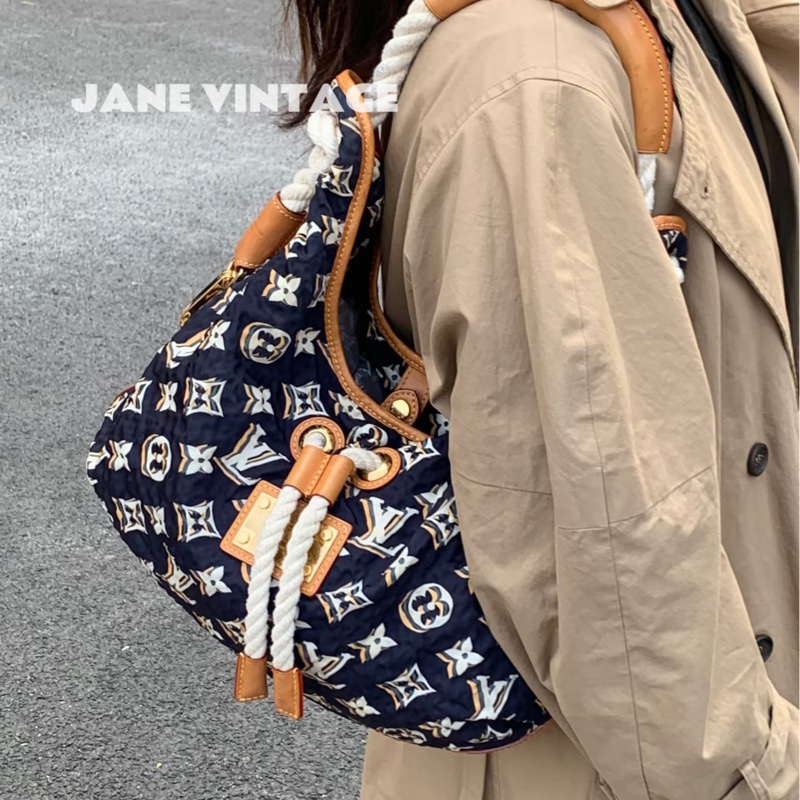 LV M40235 Bulles MM HOBO限量稀有絕版海軍藍郵輪幻影繩結包-46