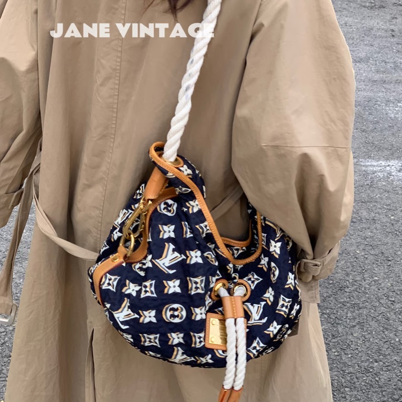 LV M40235 Bulles MM HOBO限量稀有絕版海軍藍郵輪幻影繩結包-47