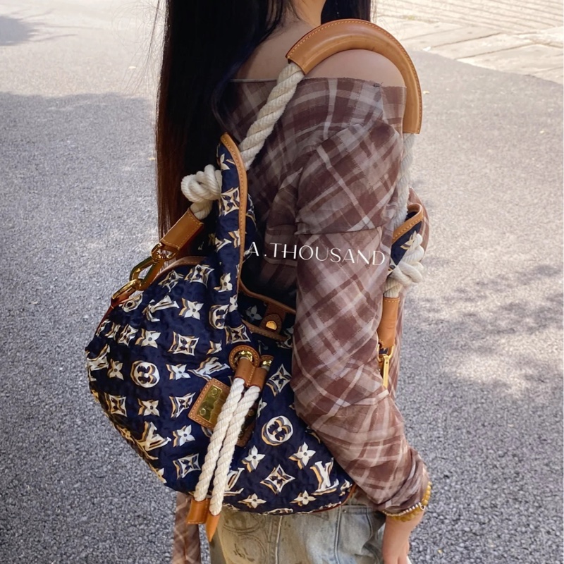 LV M40235 Bulles MM HOBO限量稀有絕版海軍藍郵輪幻影繩結包-54