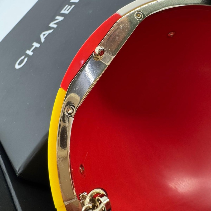 Chanel 19S Lucite Red Yellow Blue & White Beach Ball Bag with Gold Hardware-8