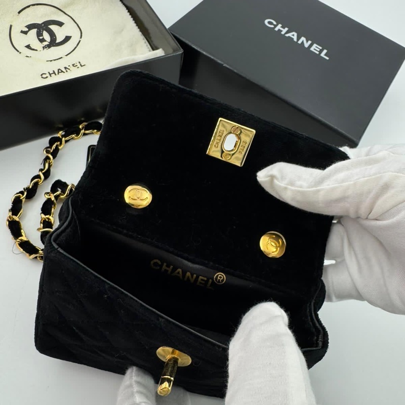 Chanel Vintage Velvet Black Mini Matelasse Single Flap Bag with Gold Hardware-8
