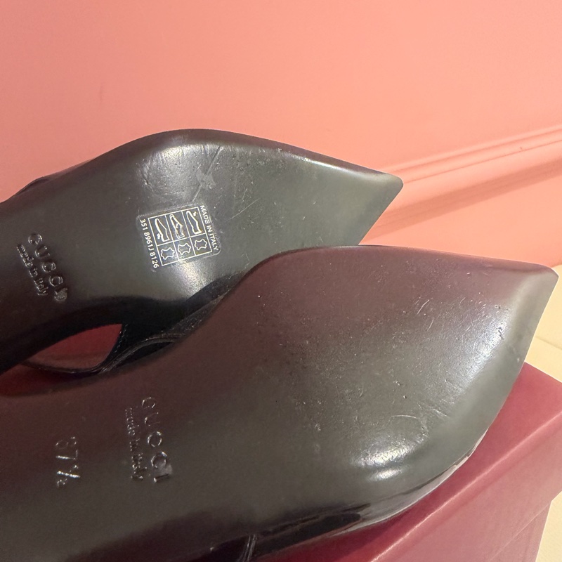 【私藏出清】正品經典🖤Gucci 漆皮金屬鍊帶露跟鞋✨ (Slingback Pumps)-47