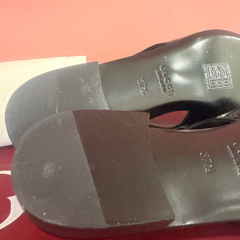 【私藏出清】正品經典🖤Gucci 漆皮金屬鍊帶露跟鞋✨ (Slingback Pumps)-48