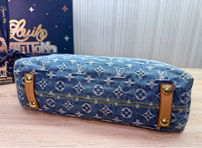 LV M95048 Baggy Denim Hobo GM 藍色丹寧牛仔肩背包-25