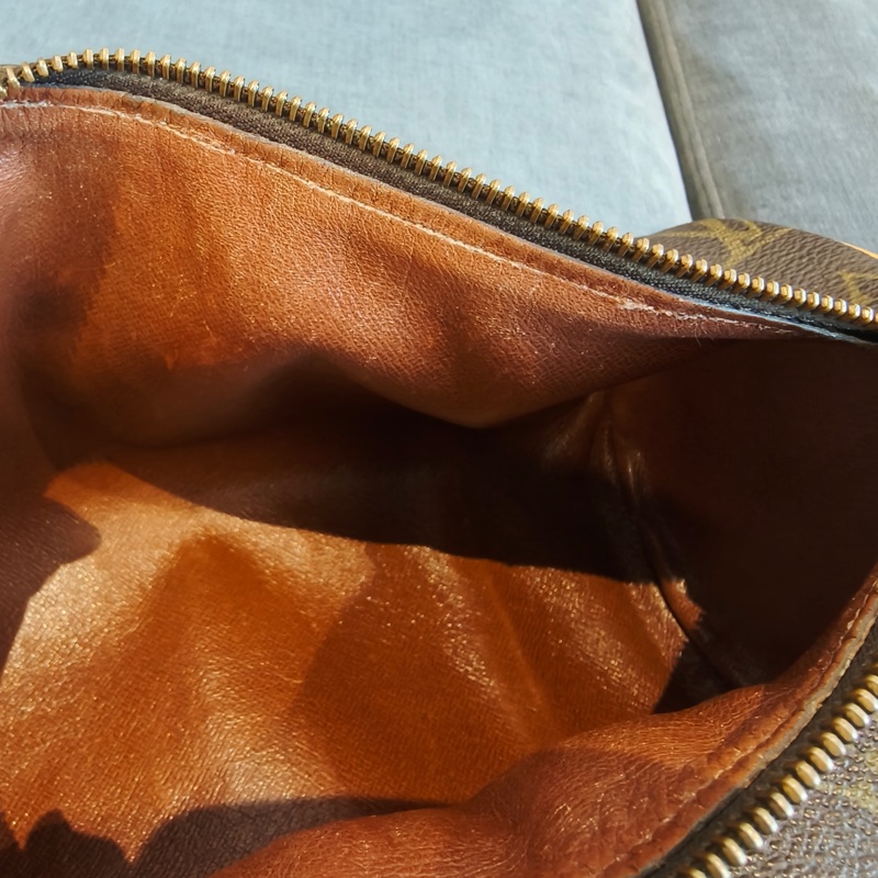 LOUIS VIUTTON 路易威登 Papillon 圓筒包 小號 老花色 塗層帆布 男女通用款 旅行包-9