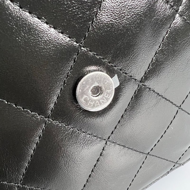 全新品 CHANEL 25BAG小號牛皮黑-10