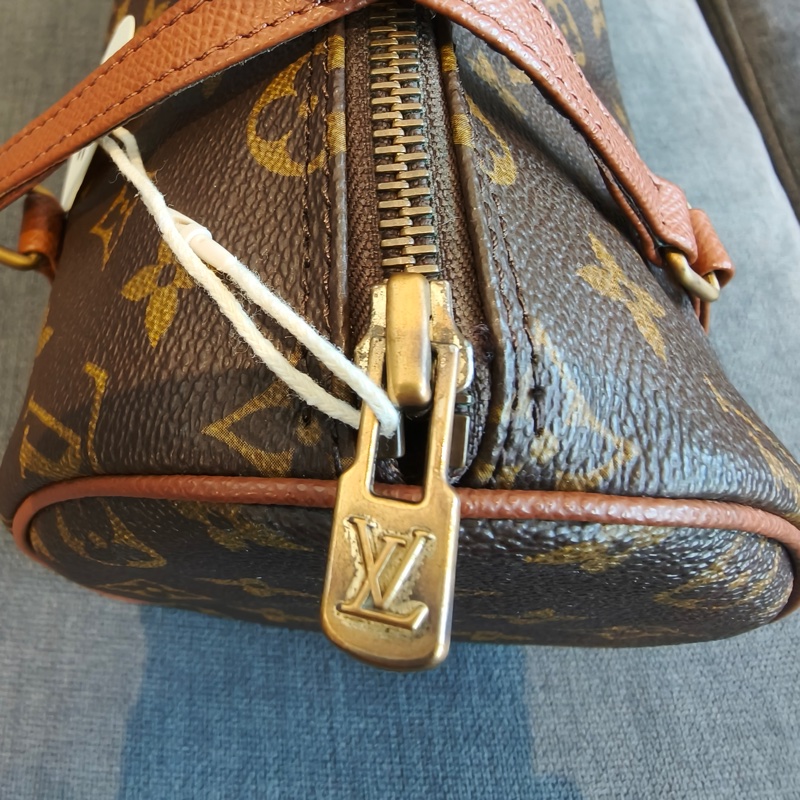 LOUIS VIUTTON 路易威登 Papillon 小號 圓筒包 塗層帆布 深棕色老花 男女通用款 手提包 旅行包-5