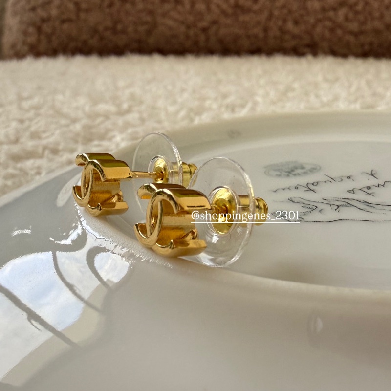 香奈兒 Chanel 26P 金色超迷你小耳環-2