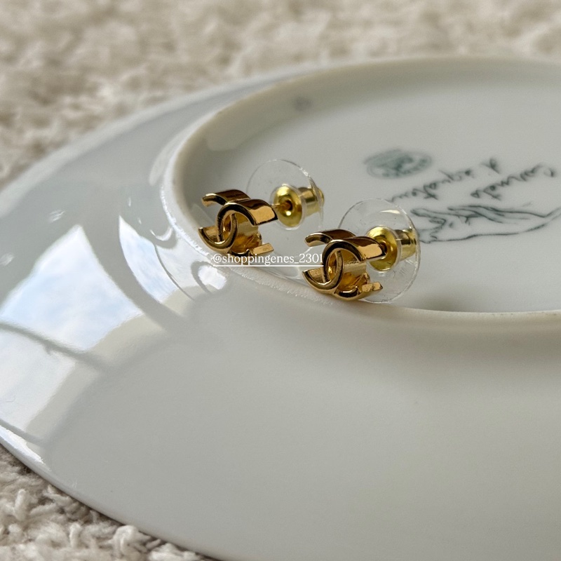 香奈兒 Chanel 26P 金色超迷你小耳環-3