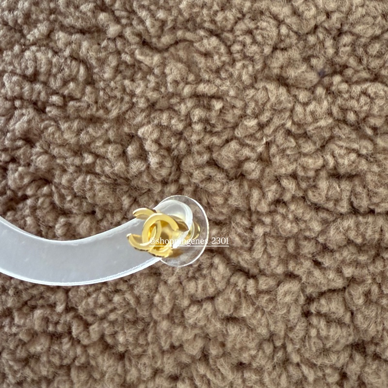 香奈兒 Chanel 26P 金色超迷你小耳環-8