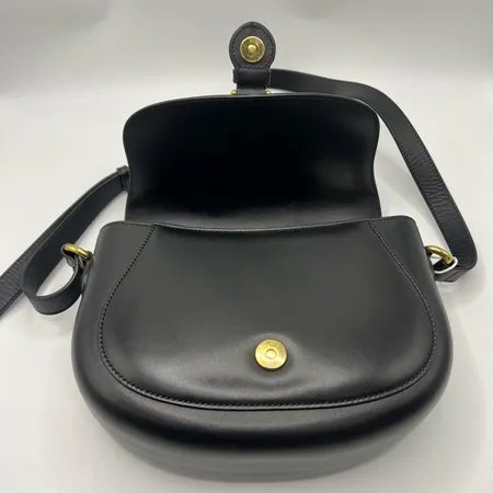 Gucci Embossed全皮压纹logo复古马鞍包 黑色很高级百搭-3