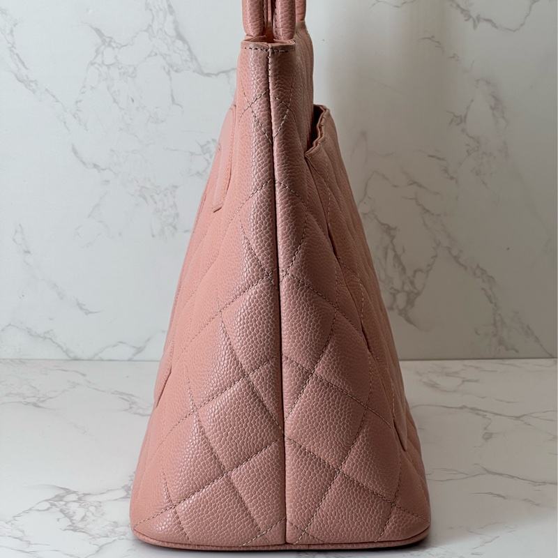 💗香緹國際精品💗 779 Chanel 粉色 希爾頓包-2