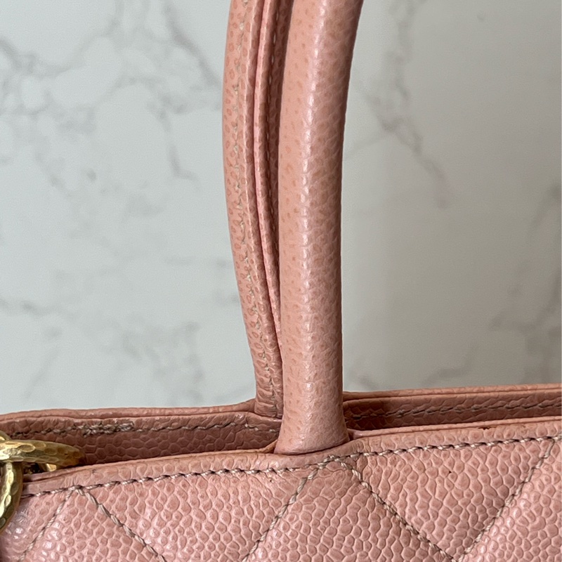 💗香緹國際精品💗 779 Chanel 粉色 希爾頓包-8