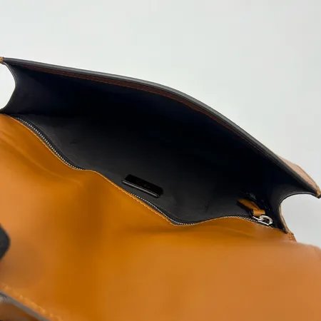 FENDI芬迪 经典银扣老花LogoFF图案 法棍包 男女同款-10