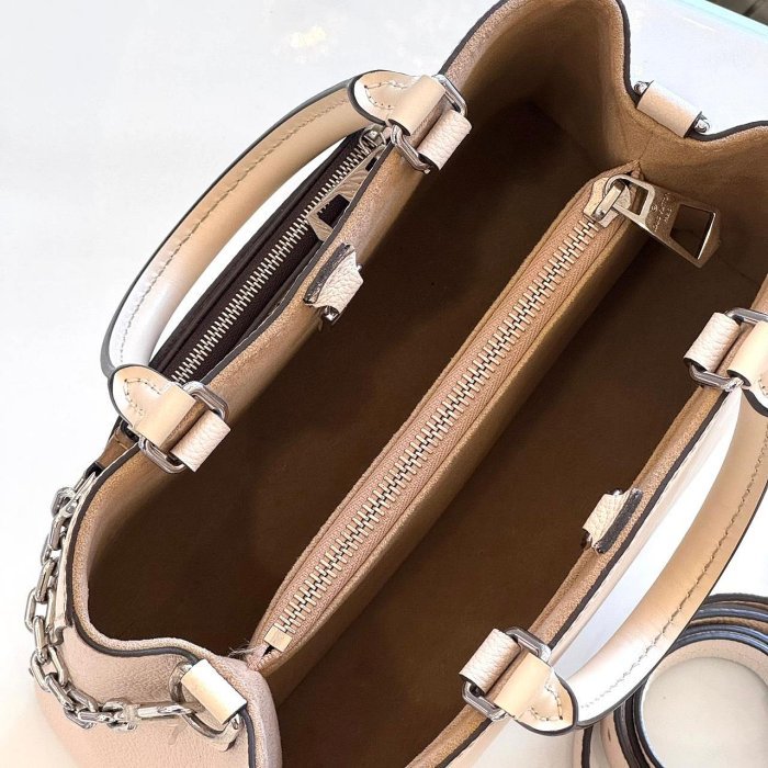 *SHIHNA名牌精品* LV M20520 Marelle Tote BB 石英白色水波紋托特包-4