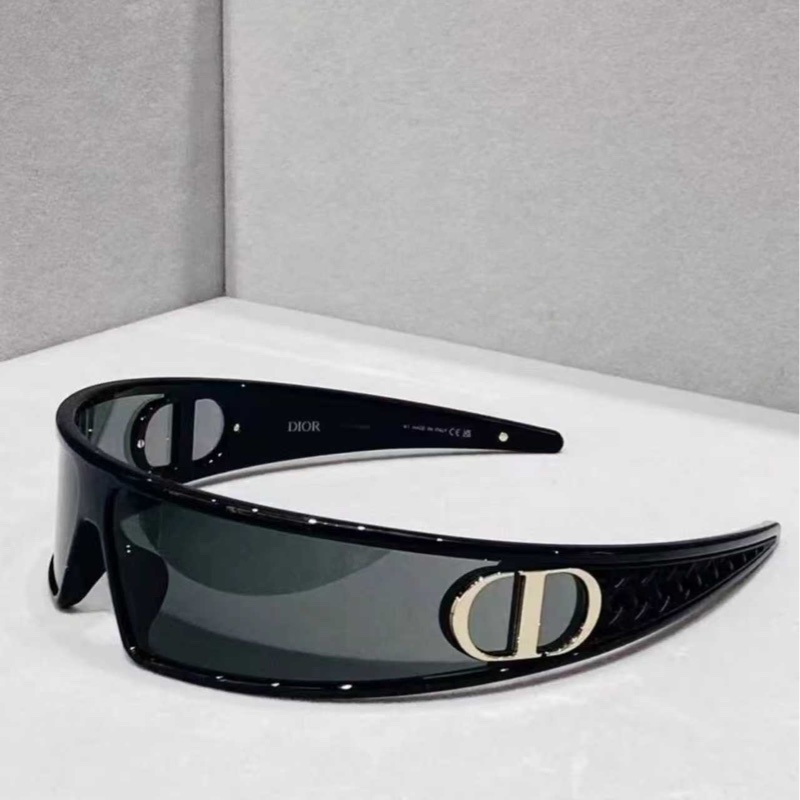 CHRISTIAN DIOR 墨鏡🕶️ VERYM1UXR-10A0-4