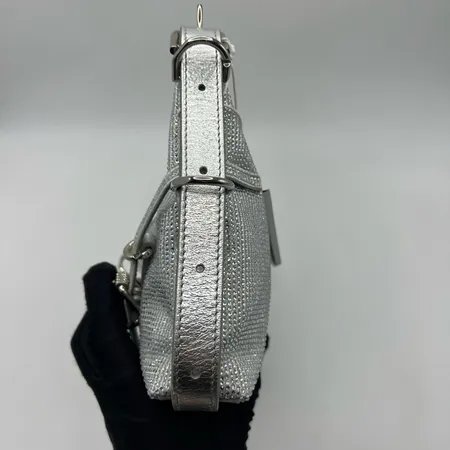 Givenchy 纪梵希单肩腋下包 銀色-5