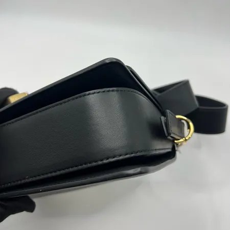 纪梵希拼色单肩斜挎包 白色配黑色，金色logo，经典款式-4