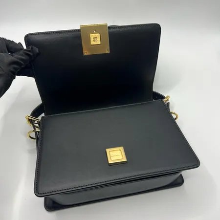 纪梵希拼色单肩斜挎包 白色配黑色，金色logo，经典款式-5