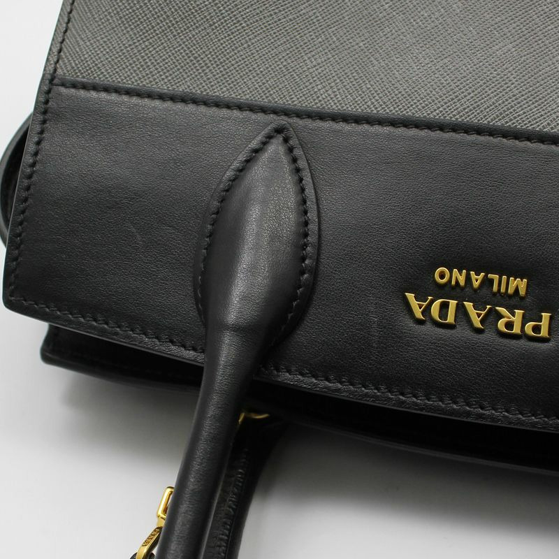 【包稅】PRADA 1BA045 黑色雙色濱海小號肩背包-4