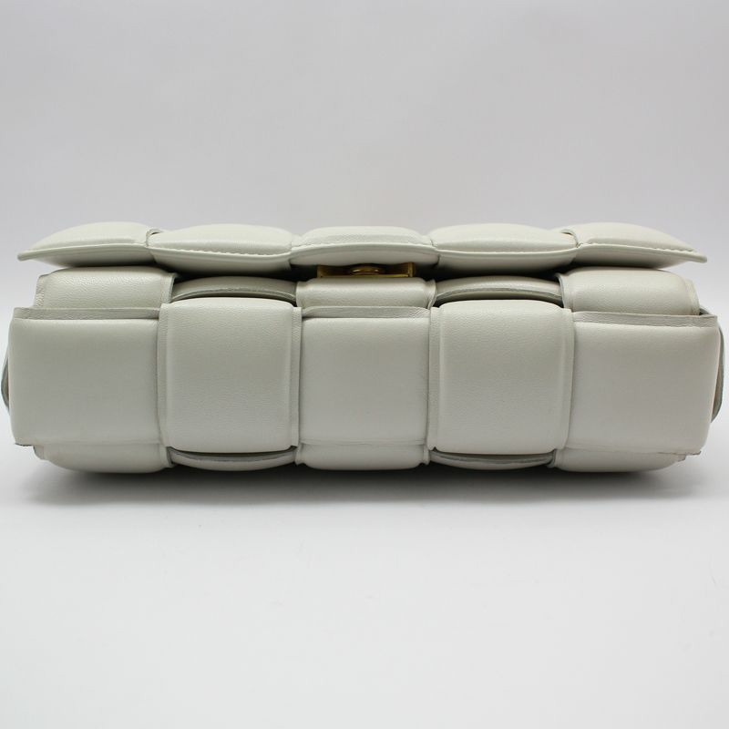 【包稅】BOTTEGA VENETA 附襯墊鏈條卡附斜挎包-3