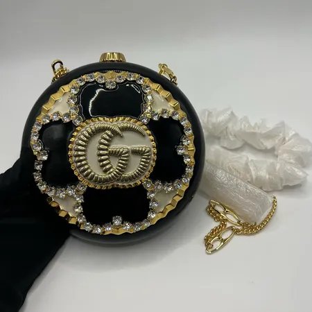 Gucci 黑色水壺晚宴包-5