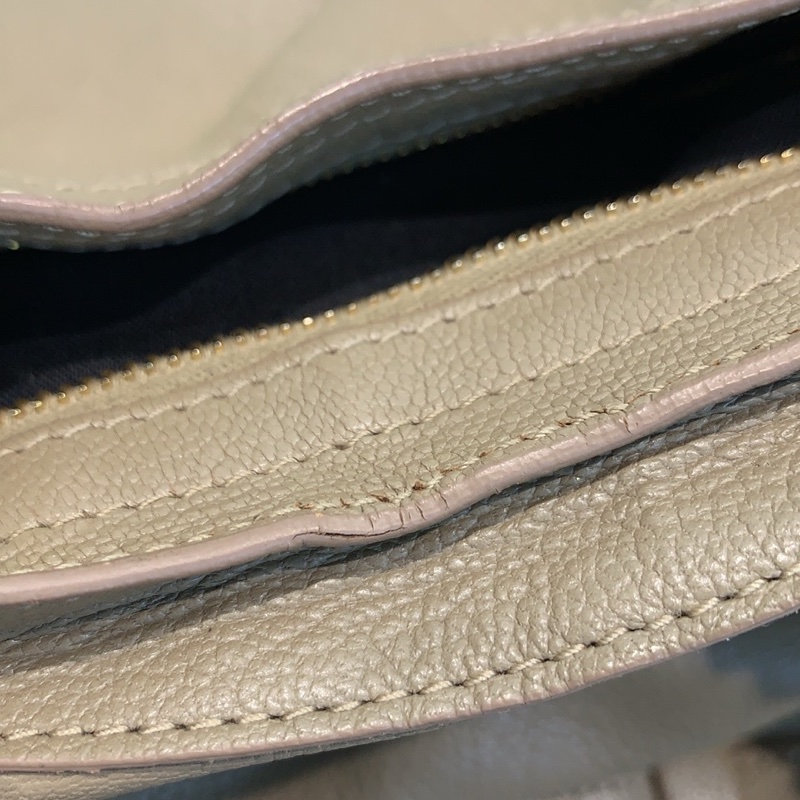 巴黎世家 le city 燕麥灰機車包-10