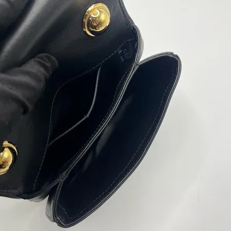 古驰/Gucci 黑色皮革Gucci Blondie系列迷你肩背包-9