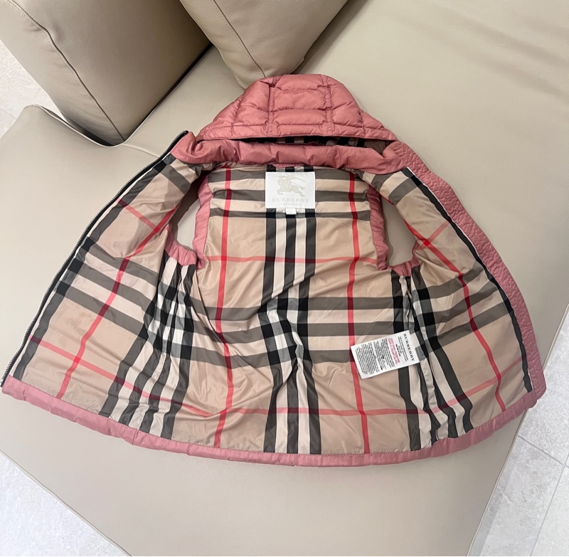 售9新Burberry 女童超美羽絨背心-7