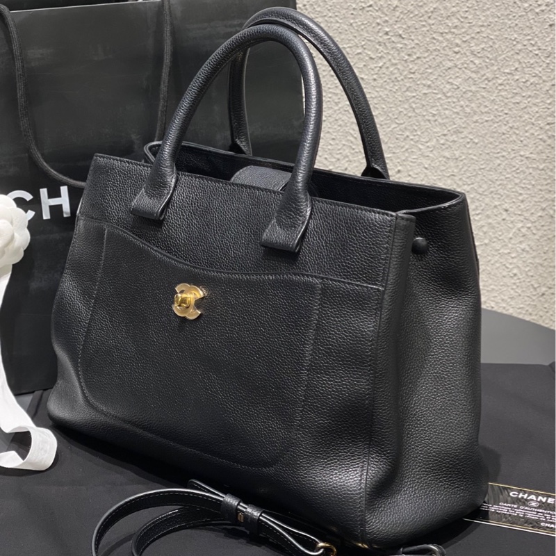 Chanel香奈兒Shopping Bag托特黑金牛皮荔枝皮 尺寸約34*33*14.5-3