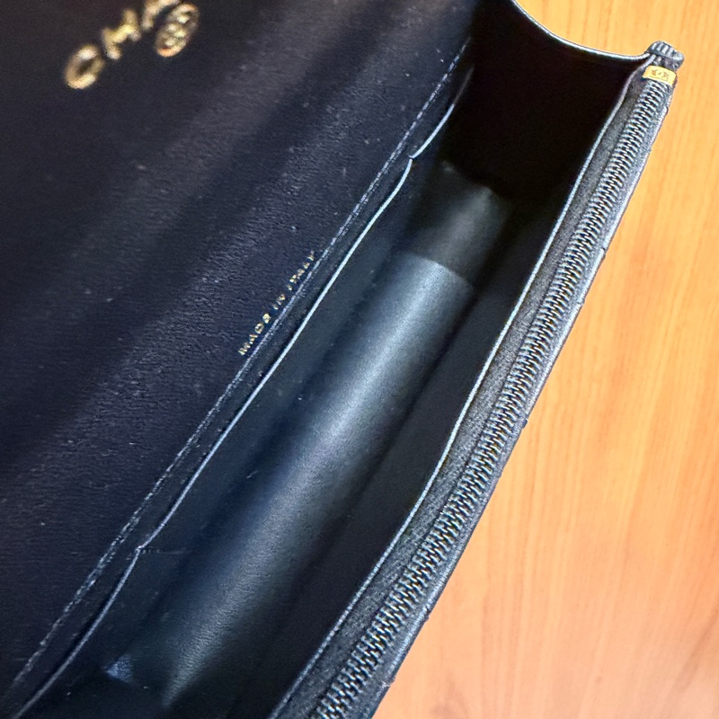 Chanel 黑羊皮霧金釦手把Mini WOC AP3385-12