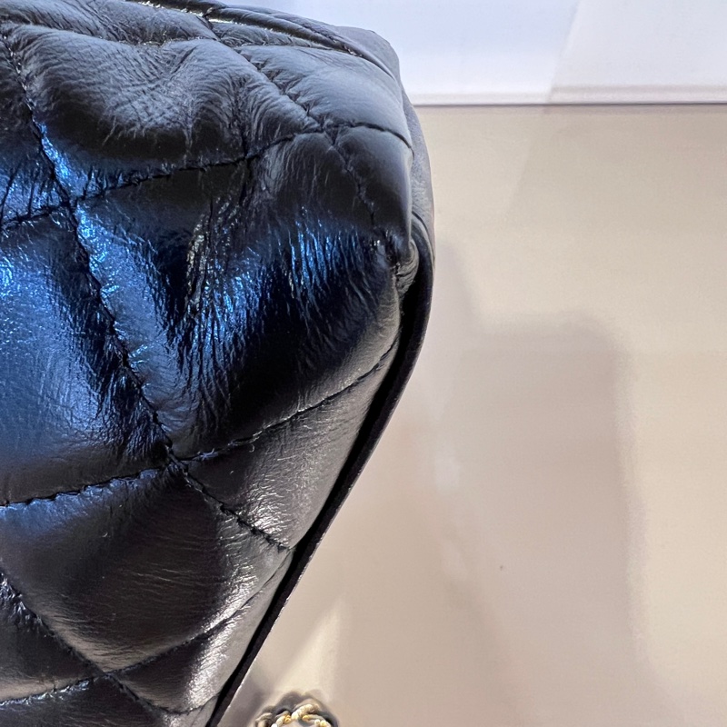 Chanel 黑牛皮金釦菱格紋前愛心鏈條肩背包-7