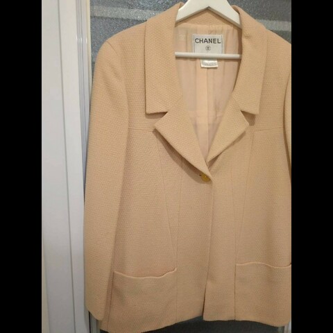 Chanel 膚色羊毛料雙口袋外套