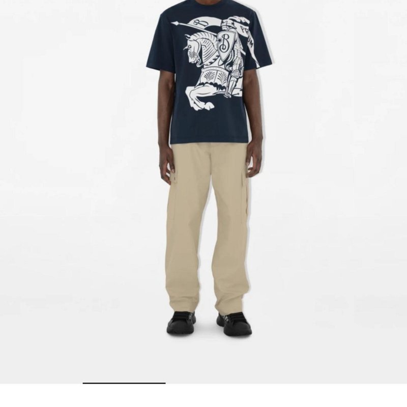 💎Han's house精品服飾💎 BURBERRY 大 戰馬 騎士 短T T恤 短袖 黑 原價20500-3