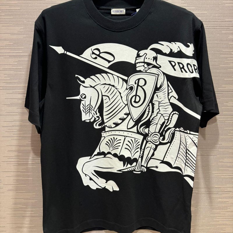 💎Han's house精品服飾💎 BURBERRY 大 戰馬 騎士 短T T恤 短袖 黑 原價20500-5