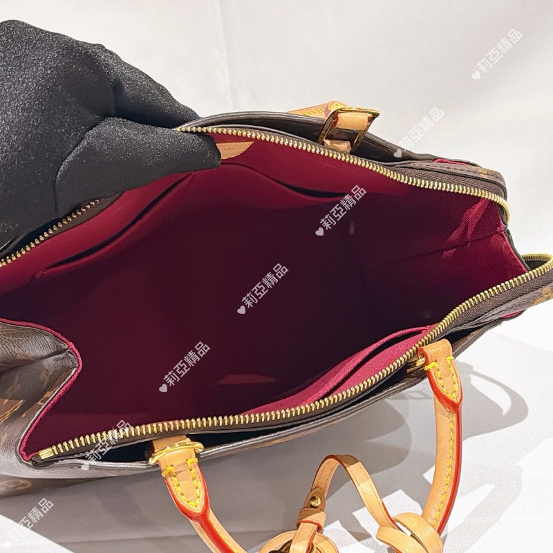 莉亞精品♡LV 新款蒙田 近新美包-13