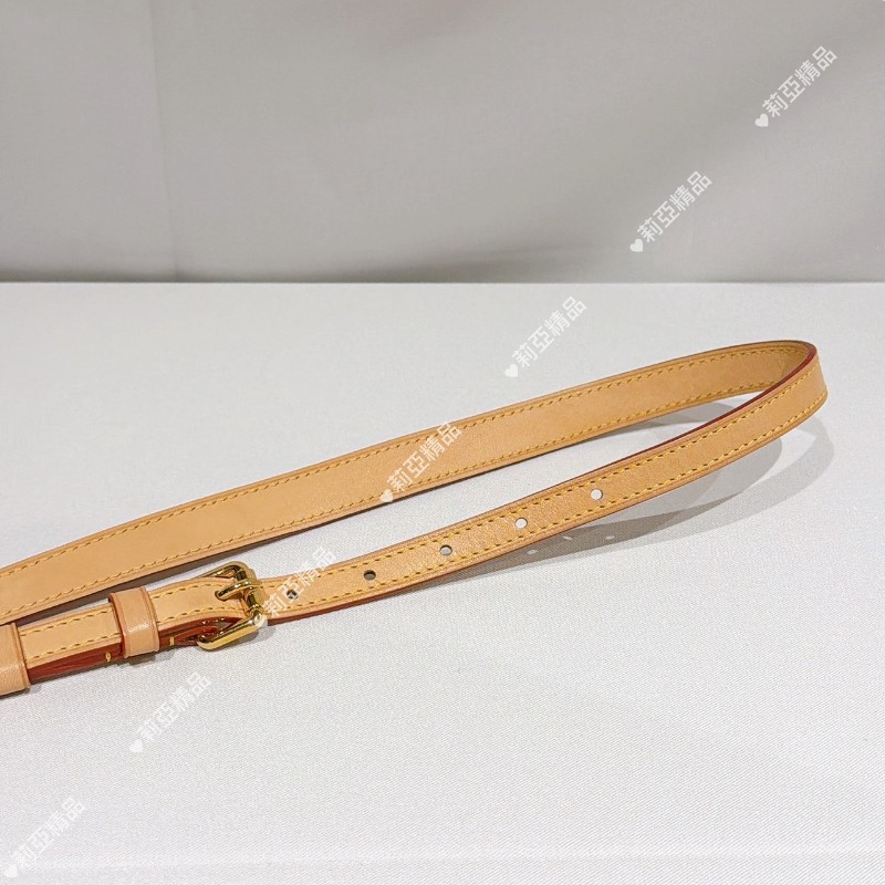 莉亞精品♡LV 新款蒙田 近新美包-20